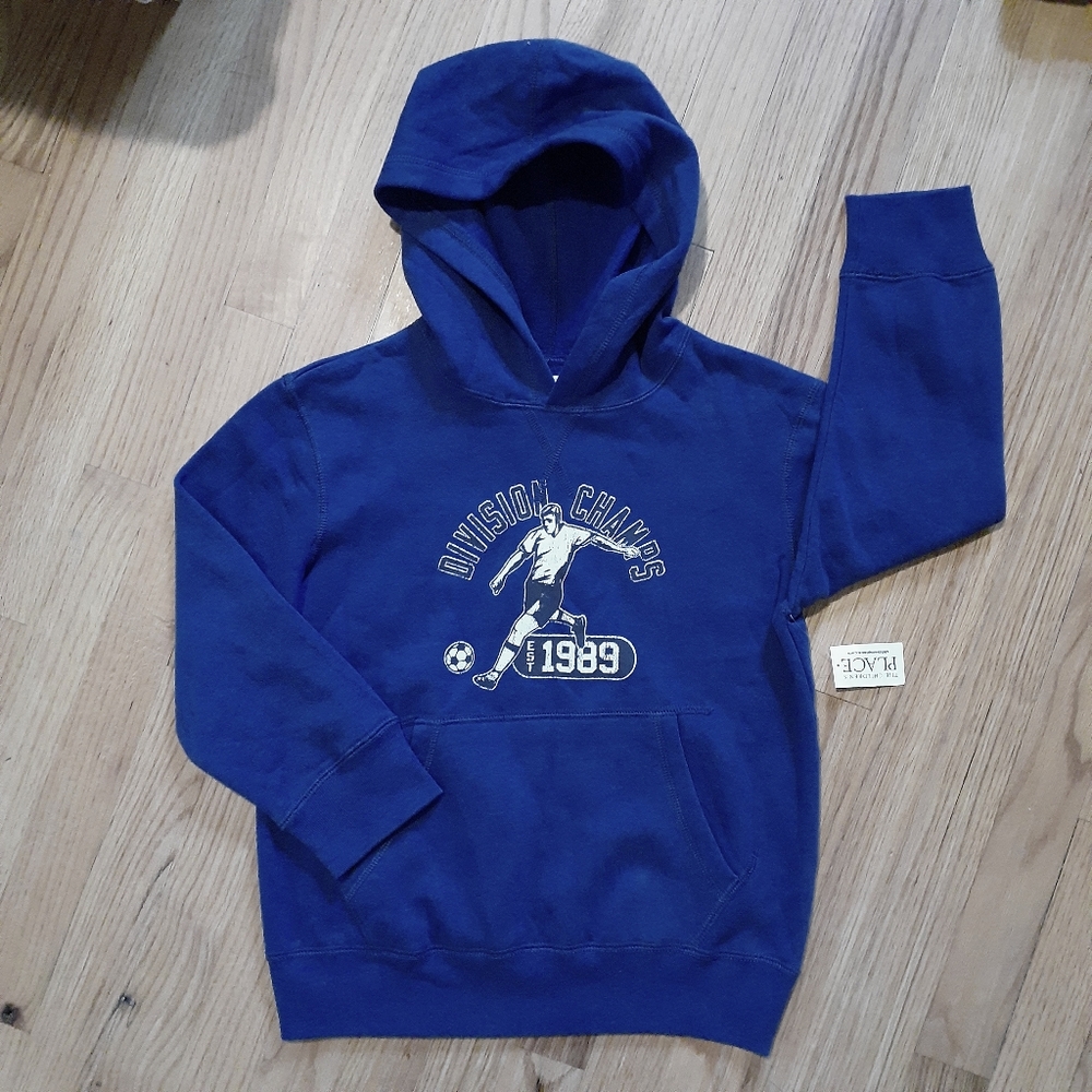 TCP Soccer Hoodie Boy Sweater Size 5/6 Small